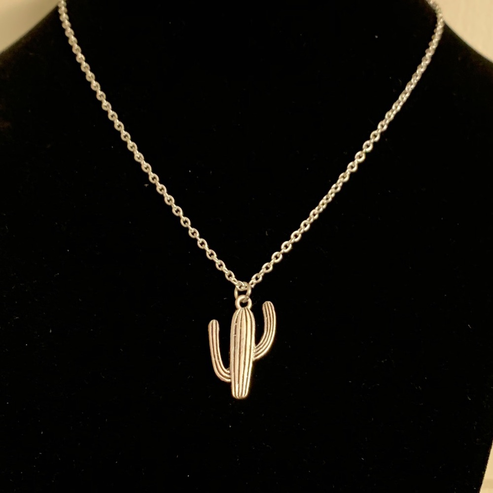 Cactus Pendant - Picture 2 of 3